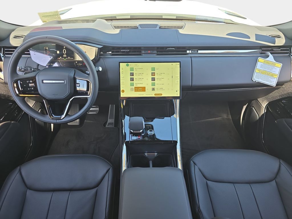 New 2026 Land Rover Range Rover Sport Dynamic SE AWD/4WD image 9