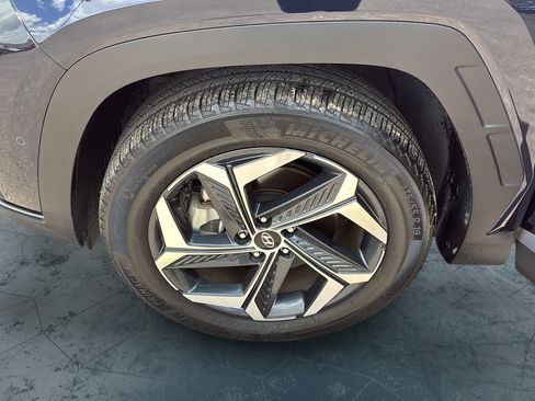 Used 2024 Hyundai Tucson Limited AWD/4WD image 38