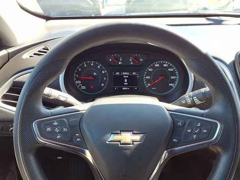 Used 2024 Chevrolet Malibu LT FWD image 16