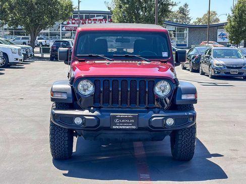 Used 2021 Jeep Wrangler Unlimited Sport AWD/4WD image 7