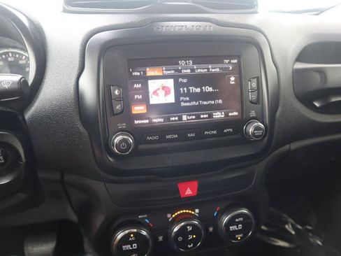 Used 2017 Jeep Renegade Altitude AWD/4WD image 67