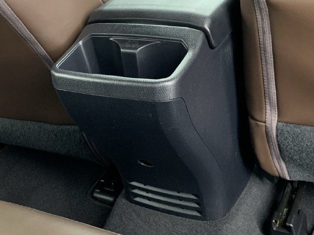 Used 2018 Toyota Tacoma Limited RWD image 35
