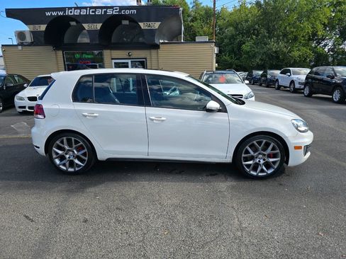 Used 2013 Volkswagen GTI Autobahn image 2