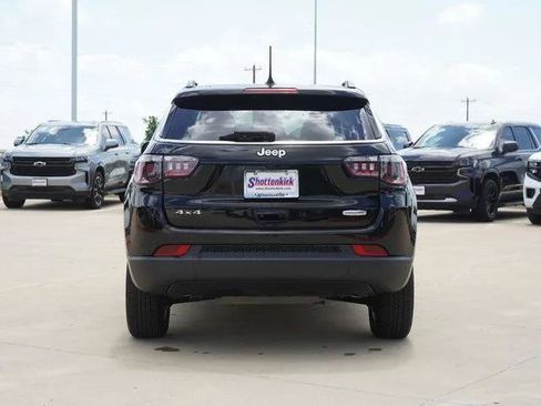Certified 2023 Jeep Compass Latitude AWD/4WD image 8