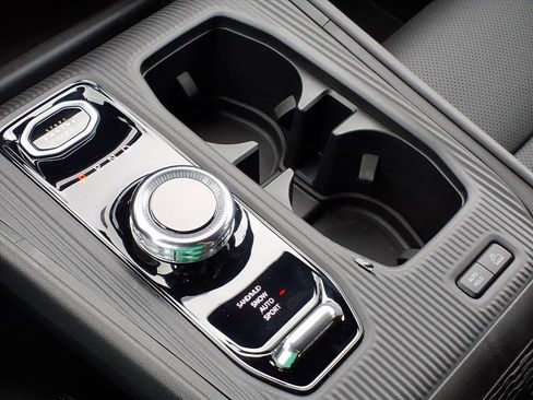 New 2026 Jeep Cherokee Limited AWD/4WD image 31