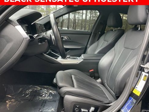 Used 2021 BMW 330i Sedan w/ M Sport Package image 4