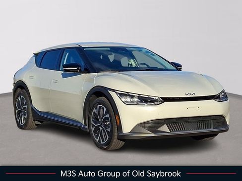 Used 2024 Kia EV6 Light image 1