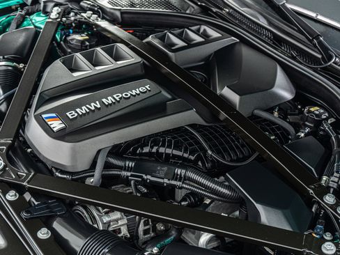 Used 2021 BMW M4 Coupe w/ Executive Package image 44