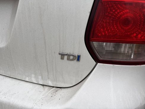 Used 2010 Volkswagen Jetta TDI image 6