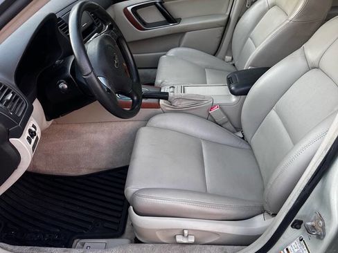 Used 2005 Subaru Outback 2.5XT Limited image 7