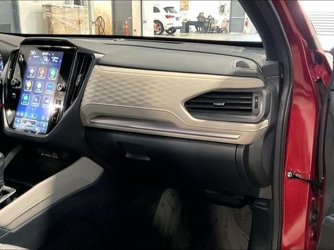 Used 2025 Subaru Forester Premium image 16