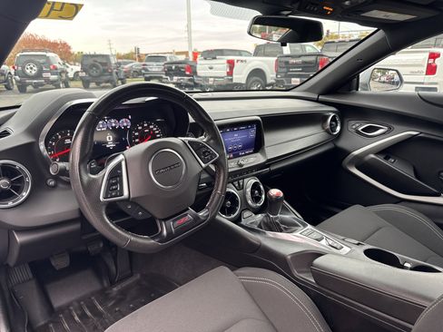 Used 2020 Chevrolet Camaro SS image 16