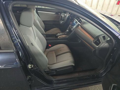 Used 2017 Honda Civic EX image 5