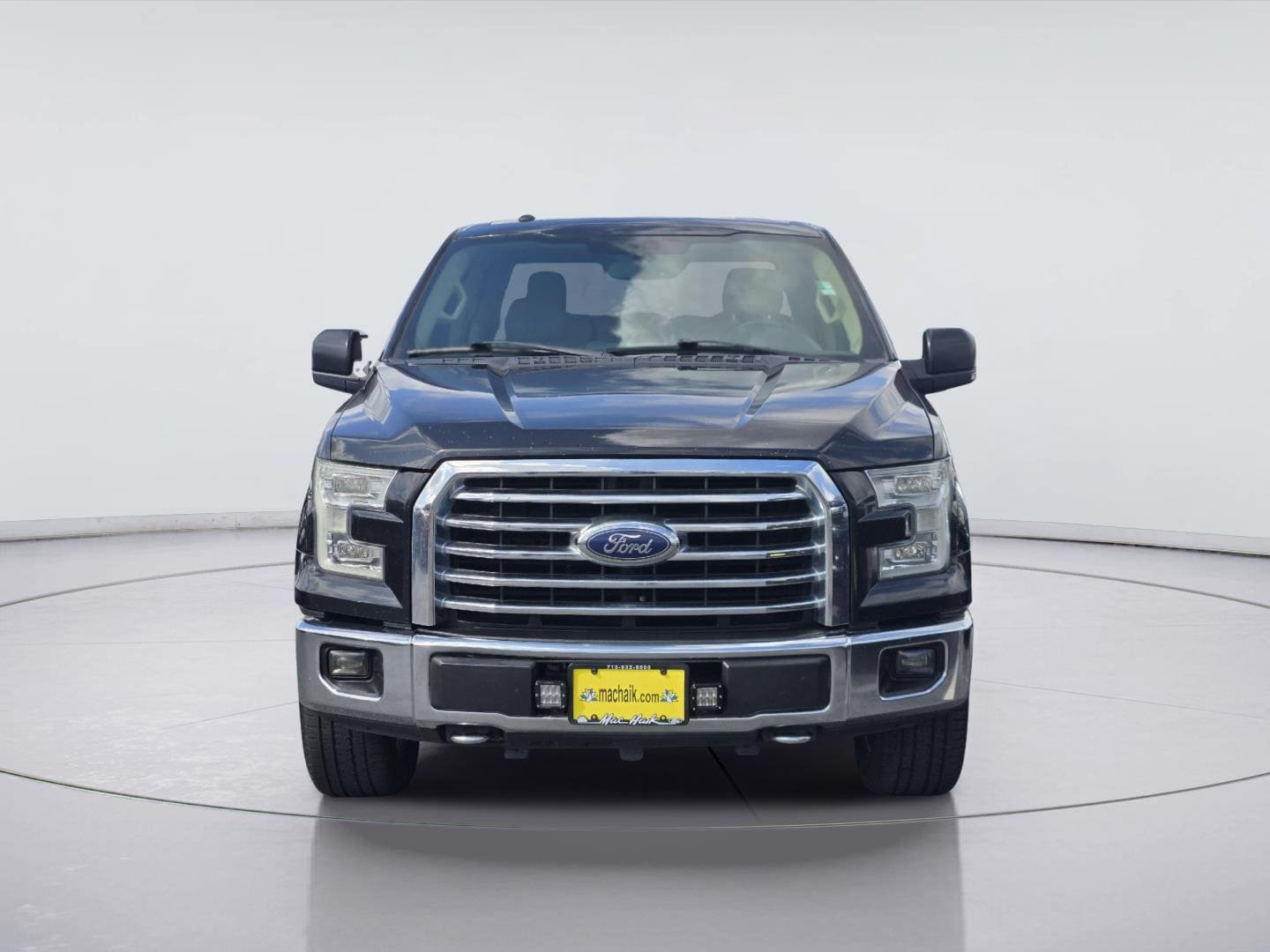Used 2015 Ford F150 XLT w/ Equipment Group 302A Luxury AWD/4WD image 2