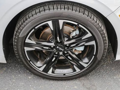 Used 2024 Kia K5 GT-Line w/ GT-Line Premium Package image 12