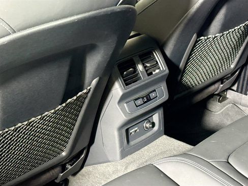 Used 2023 Audi SQ5 Premium Plus w/ Premium Plus Package AWD/4WD image 18