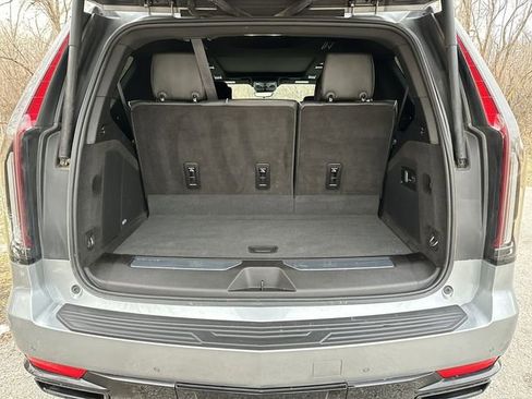 Certified 2024 Cadillac Escalade Sport w/ Touring Package image 26