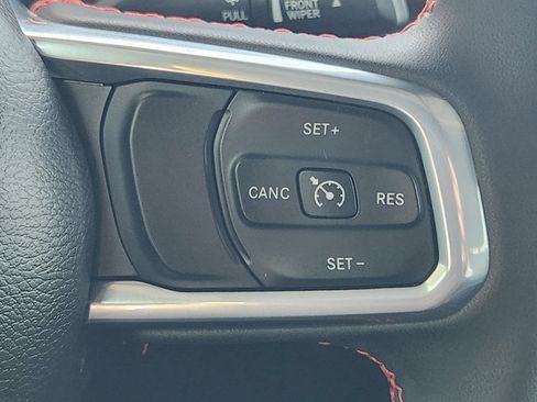 Used 2023 Jeep Gladiator Rubicon w/ LED Lighting Group AWD/4WD image 27