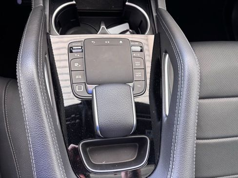 Used 2025 Mercedes-Benz GLE 350 4MATIC image 24