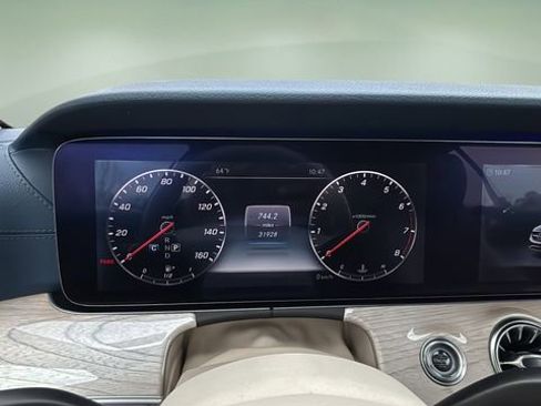 Used 2018 Mercedes-Benz E 400 4MATIC Cabriolet image 15