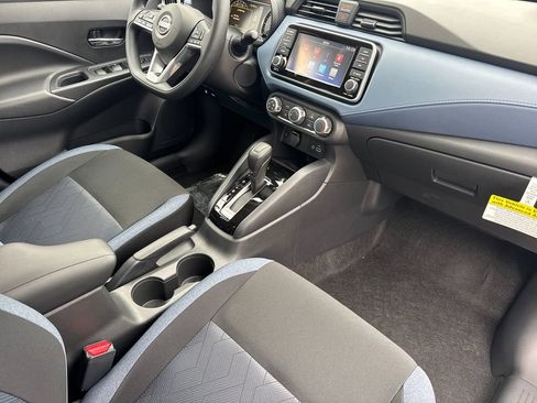 Used 2025 Nissan Versa SV w/ Trunk Package image 14