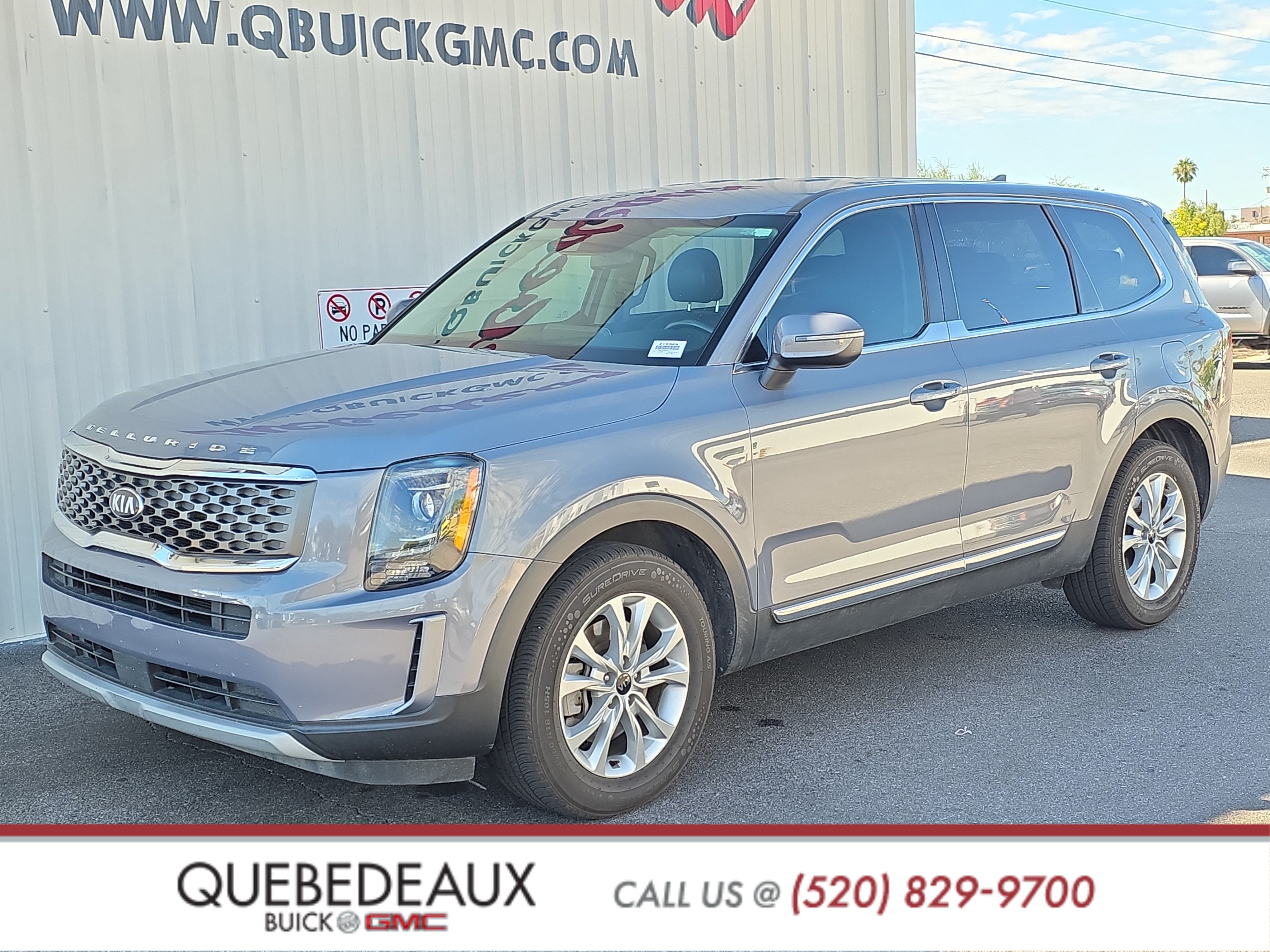 Used 2020 Kia Telluride LX FWD image 3