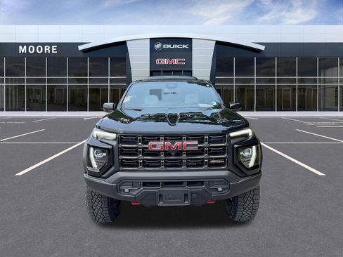 Used 2024 GMC Canyon AT4X w/ AT4X AEV Edition AWD/4WD image 8