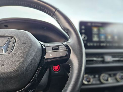 Used 2024 Honda HR-V EX-L image 27