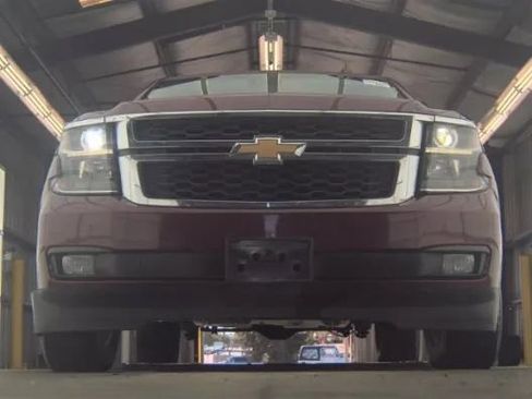 Used 2016 Chevrolet Tahoe LT image 3