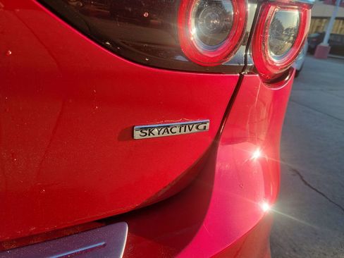 Used 2023 MAZDA MAZDA3 s image 5