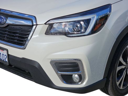 Used 2019 Subaru Forester Limited w/ Popular Package #3 image 9