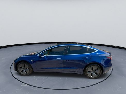Used 2018 Tesla Model 3 Long Range RWD image 4