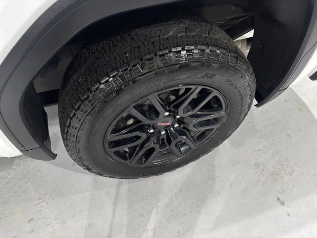 Used 2024 GMC Sierra 1500 Elevation w/ X31 Off-Road Package AWD/4WD image 35