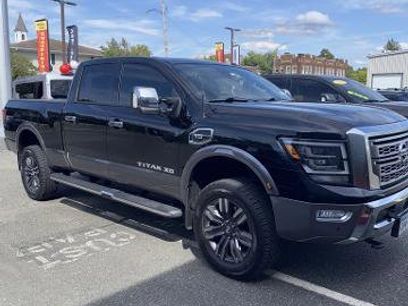 Certified 2021 Nissan Titan Platinum Reserve w/ Moonroof Package