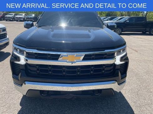 Used 2024 Chevrolet Silverado 1500 LT AWD/4WD image 1