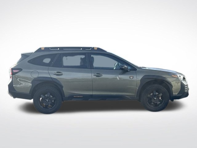 Used 2022 Subaru Outback Wilderness AWD/4WD image 9