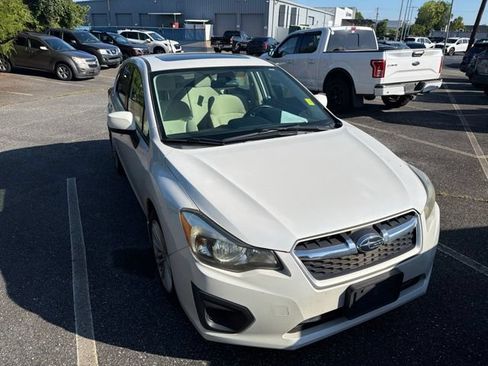 Used 2012 Subaru Impreza 2.0i Premium AWD/4WD image 3