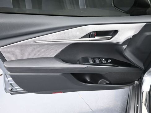 Used 2025 Toyota Camry SE w/ Convenience Package image 27