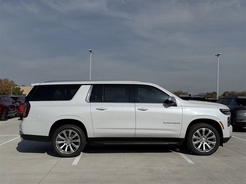 New 2026 Chevrolet Suburban Premier w/ Sun And Tow Package image 3