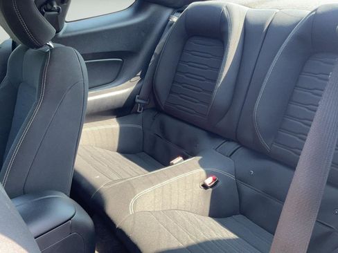 Used 2017 Ford Mustang Coupe w/ Ecoboost Performance Package image 10