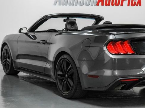 Used 2018 Ford Mustang Premium image 18