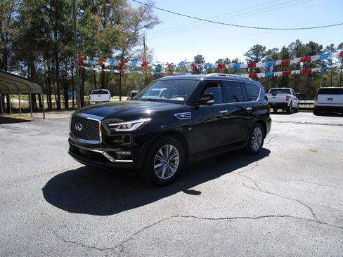 Used 2020 INFINITI QX80 Luxe w/ Proassist Package image 3
