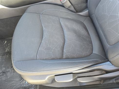 Used 2017 Chevrolet Volt LT image 30