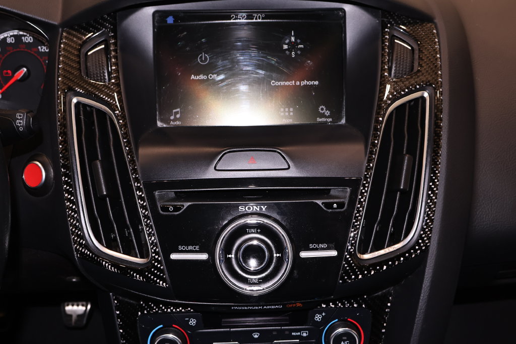 Used 2015 Ford Focus ST w/ Equipment Group 401A FWD image 24