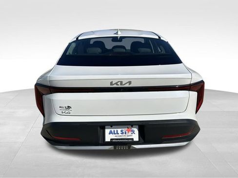 Used 2025 Kia K4 EX image 8
