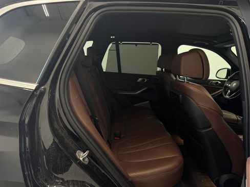 Used 2020 BMW X5 xDrive50i w/ Executive Package image 17