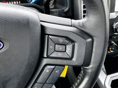 Used 2017 Ford F150 XLT w/ Equipment Group 302A Luxury image 17