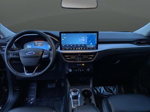 Certified 2025 Ford Escape Platinum image 6