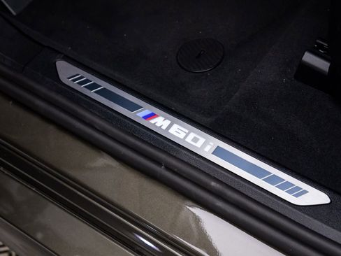 New 2026 BMW X6 M60i w/ Executive Package image 15