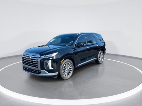 Used 2024 Hyundai Palisade Calligraphy FWD image 5